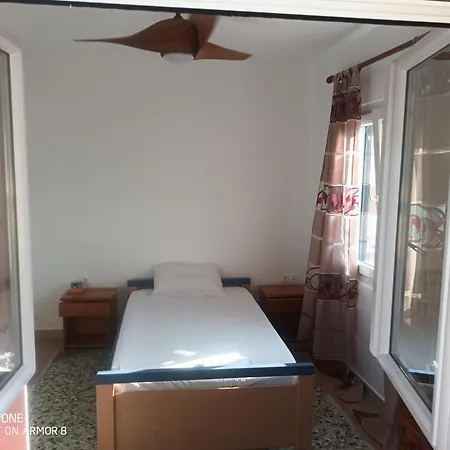 Classic House Λευκίμμη